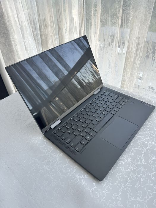 Ноутбук Lenovo Flex 5G