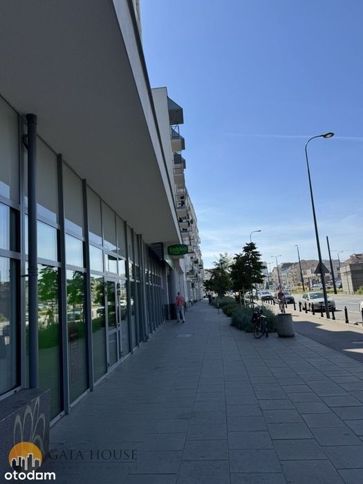 Kawalerka + wnęka sypialniana, Metro, piękny widok
