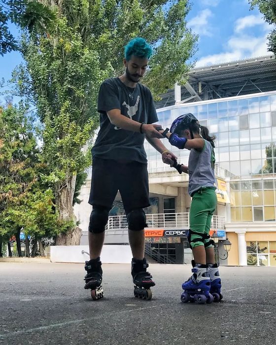 Тренер / Інструктор з катання на роликах.