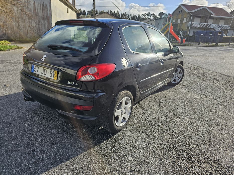 Peugeot 206+,1. 1 gasolina