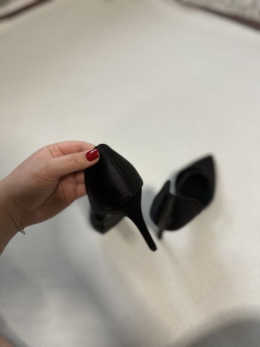 Туфлі каблуки босоніжки з стразами Sinsay