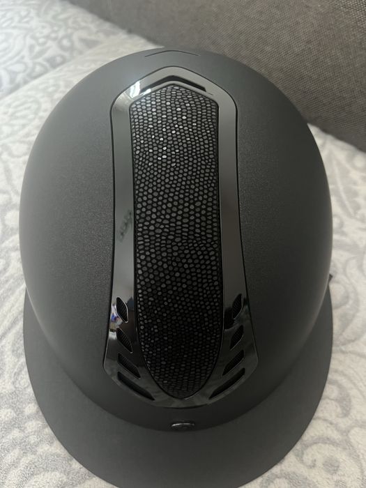NOWY kask Horze Cadence