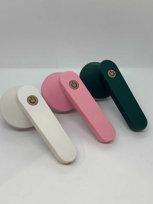 Машинка аккумуляторная для удаления катышек с одежды