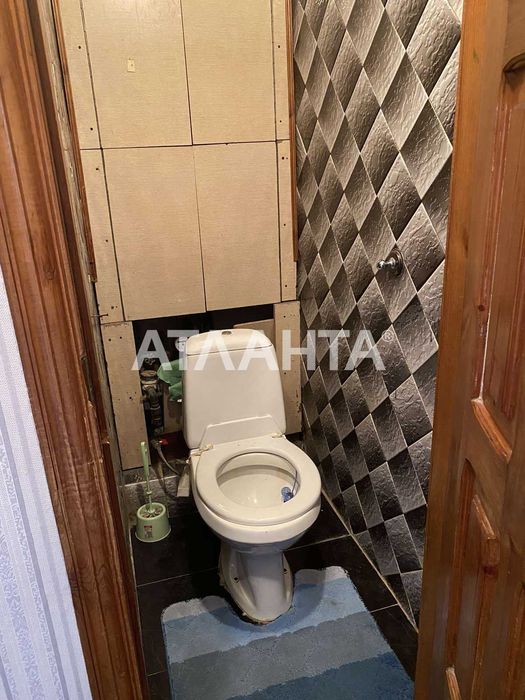 3-кімнатна квартира з газом 65м  з бонусом из двох кімнат 55м на другому поверсі на пл.Толбухіна - More