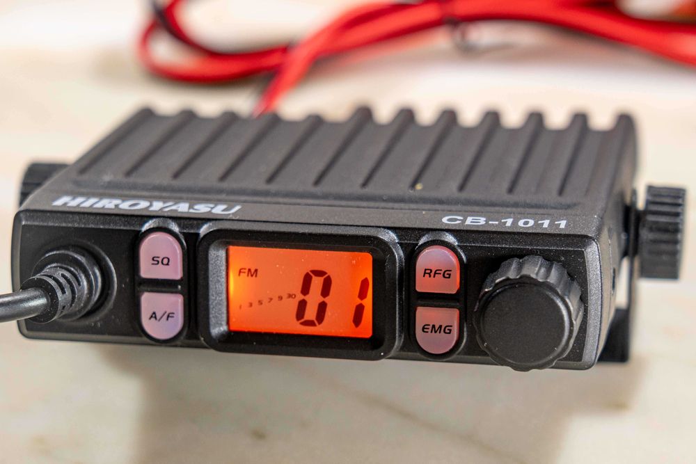 Radio CB de 8W com 40 canais em AM e FM, Novo!