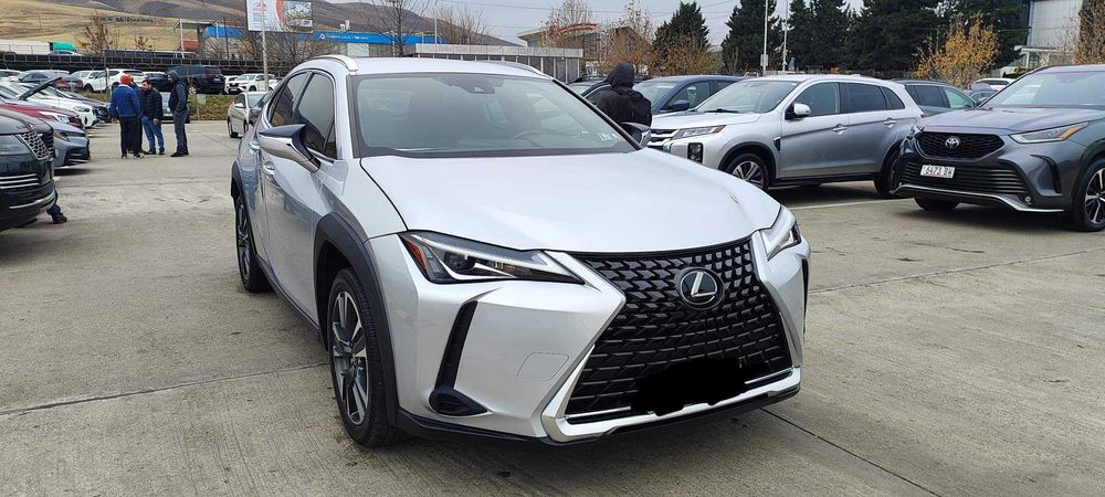 Lexus Ux 200 2021