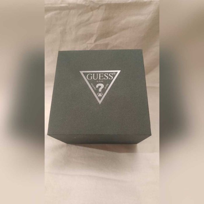 Zegarek GUESS W0573L2