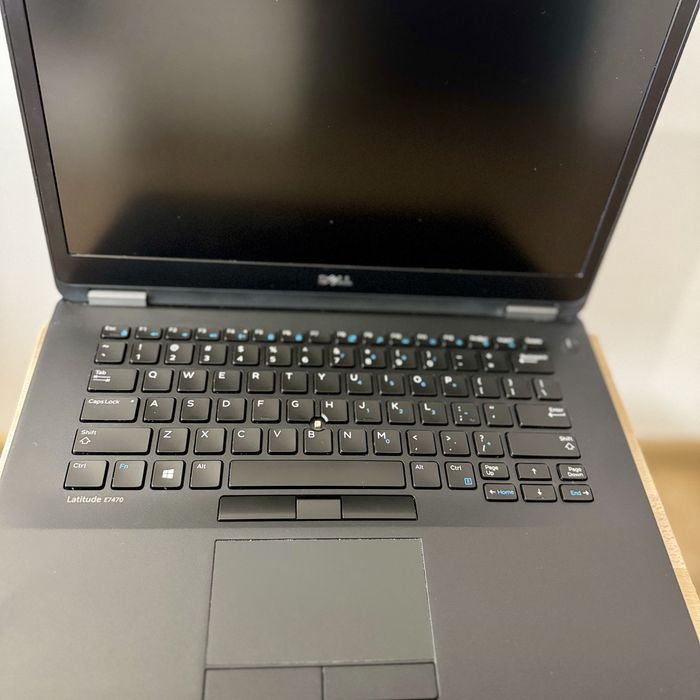 Dell Latitude E7470 i7 16GB RAM SSD Windows 11 Pro biznesowy