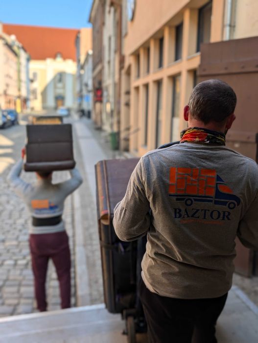 Kompleksowe Przeprowadzki Transport Wywóz Mebli Baztor Toruń