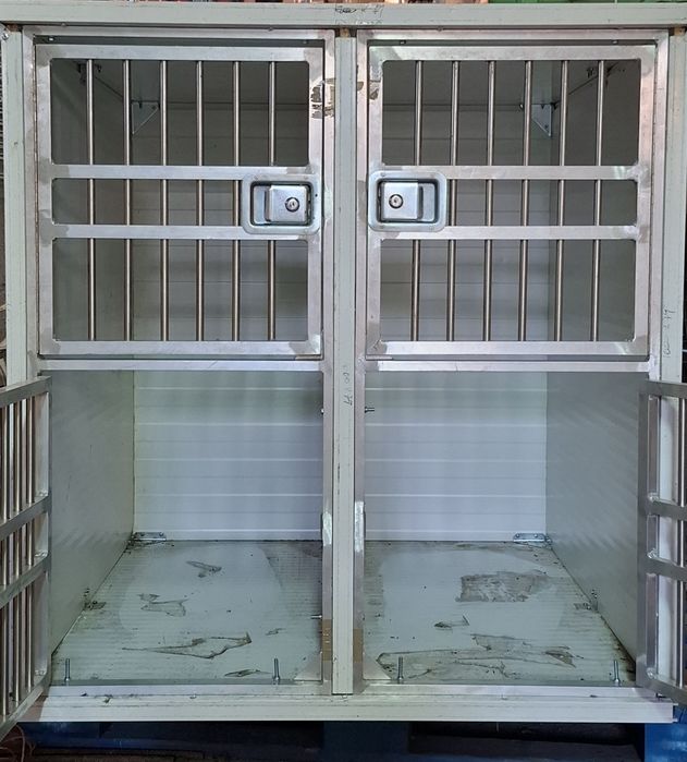 Caixa Transporte de cães (transportadora)