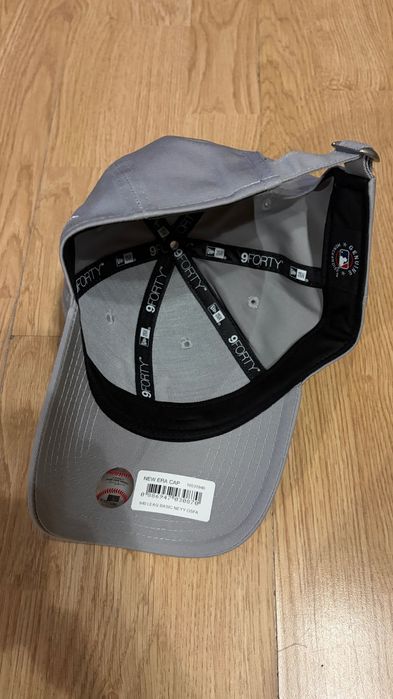 Czapka NEW ERA 9FORTY SZARA New York Yankess - Nowa