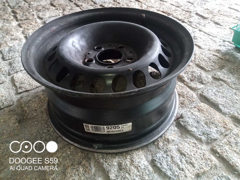 4 jantes de 15 polegadas de Mercedes