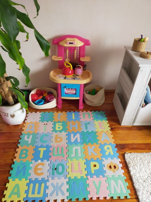 Кухня дитяча, іграшки для дівчини