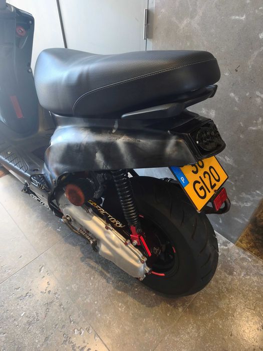 Vendo YAMAHA BWs Naked 2004