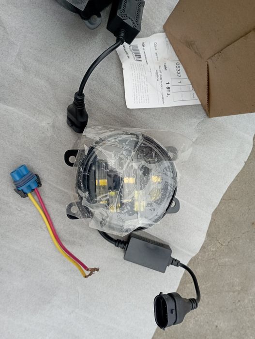 Новые  противотуманные лед фары