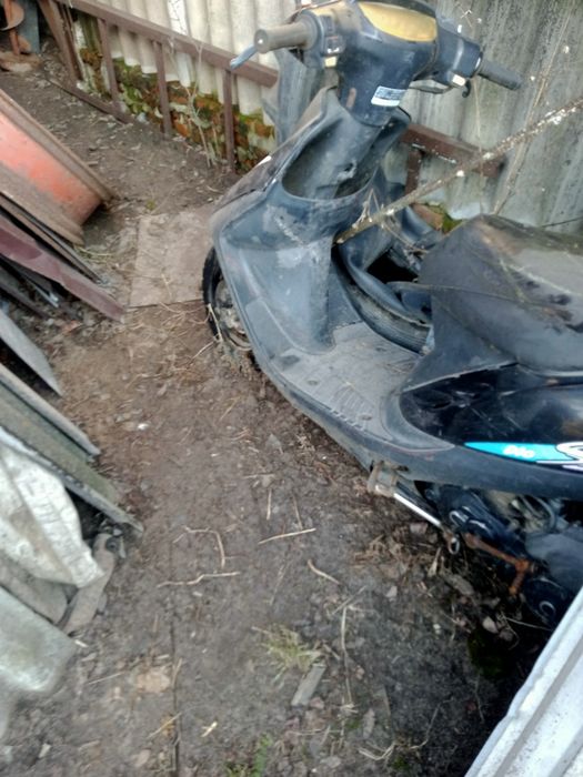 Скутера Хонда Сузуки