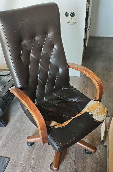 Шкіряне офісне комп'ютерне крісло FIDEL Lux extra MPD EX1, Новий стиль