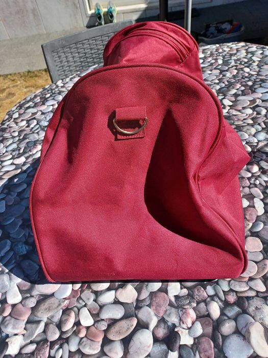 Saco de viagem em tecido em Vermelho com acessórios - NOVO