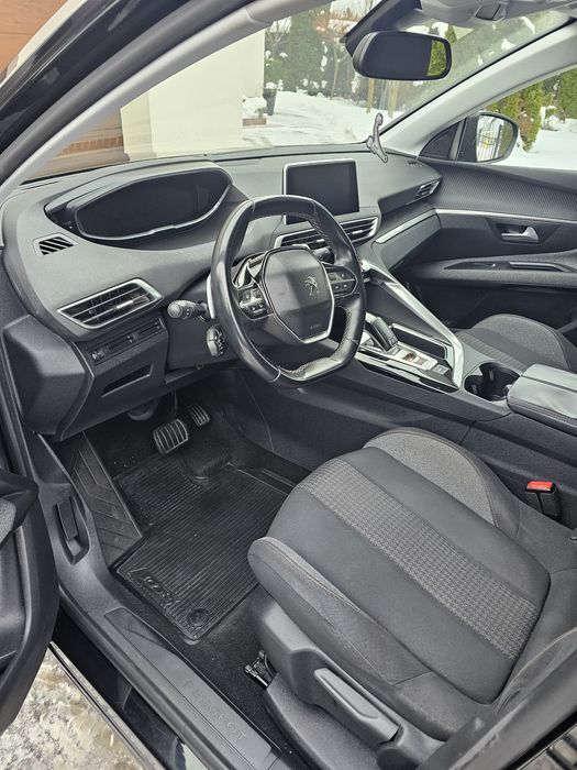 Peugeot 3008 1,2 benzyna 131 KM, 2017 rok Automat , Bezwypadkowy