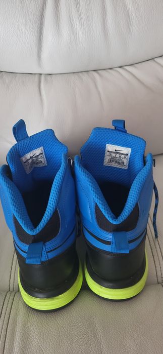 Buty Nike wysokie r.44. Nowe . Dual fusion.
