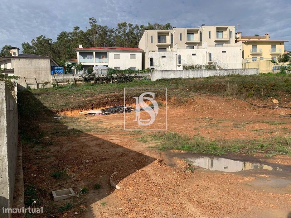 Terreno para Construção com 1600 m² | Próximo de Barcelos — Vila Cova E Feitos, Braga