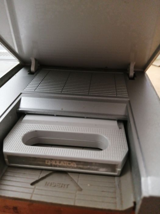 Timex TC2068 com Cartucho de emulador opcional