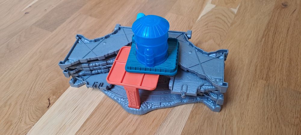 Tomek i przyjaciele Wieża ciśnień DGK90