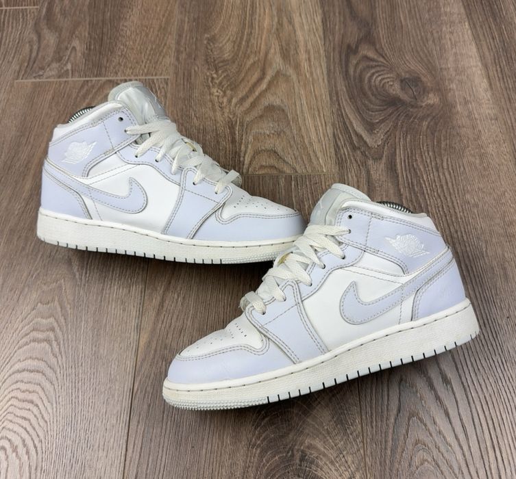 Кросівки Nike Air Jordan 1 Mid ʼLight Blue’ 37.5 (23.5 см)