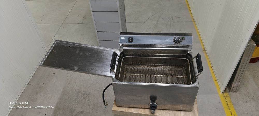 Fritadeira de bolas de Berlim