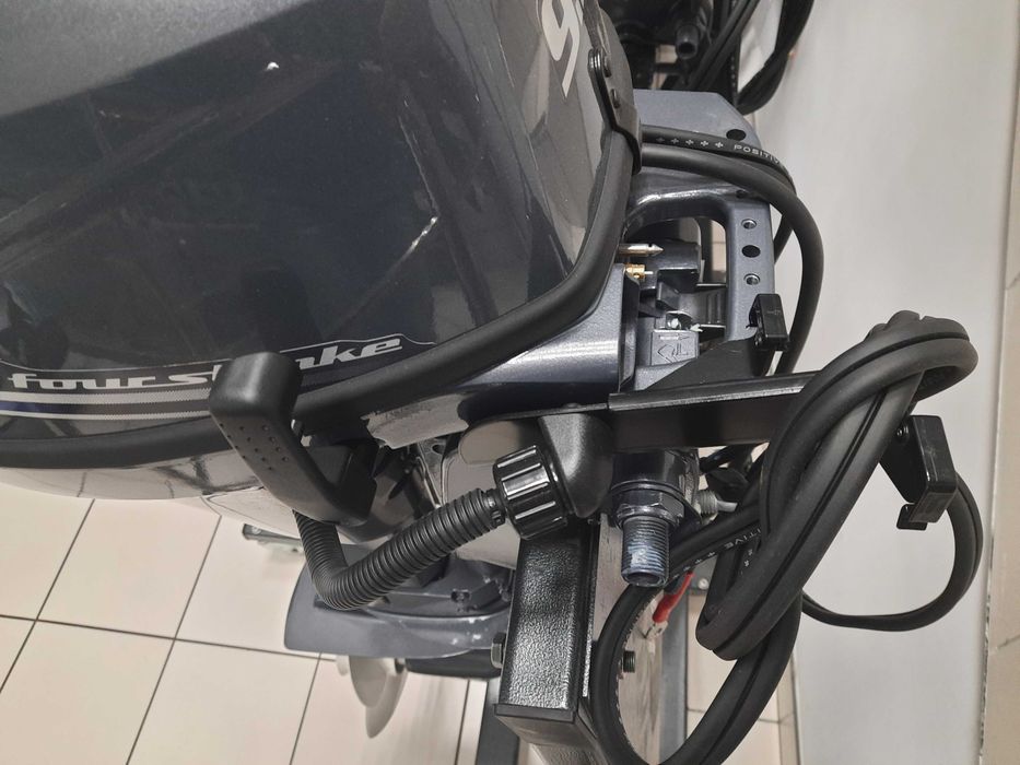 Silnik zaburtowy uciągowy Yamaha FT9.9LEL  - od ręki