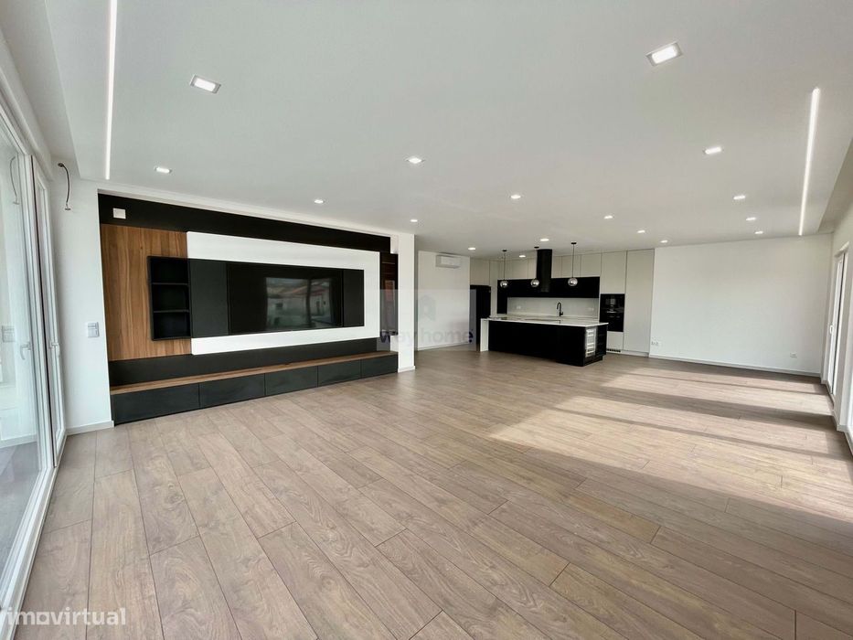 Penthouse T3 |  Nova contrução | Lourinhã
