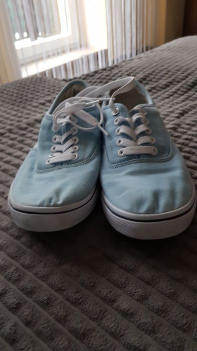 Buty sportowe rozmiar  39