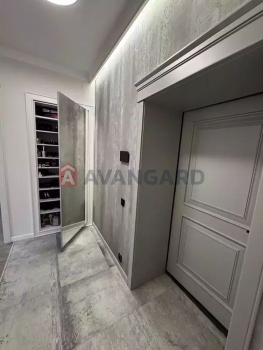 Продам 3-кім.ж/к Каскад,шикарна