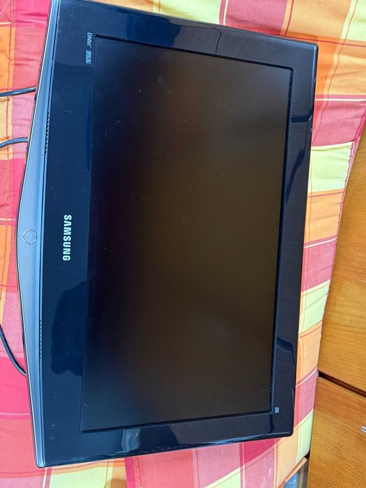 TV Samsung modelo LE 26R72B