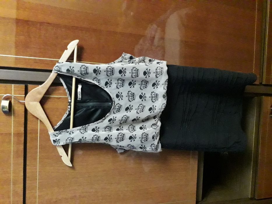 Платье на девочку 152рост.