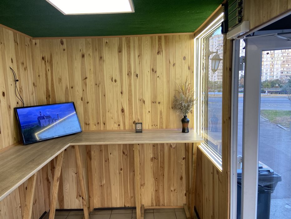 Продаю бізнес (шаурма шашлик) звітність є, працівники є Обладнання зал