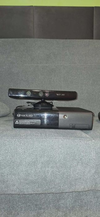 Konsola Xbox360 e