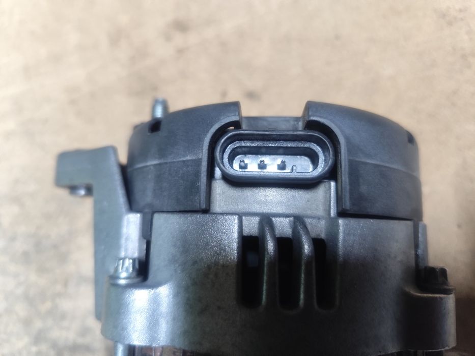 Генератор Шевроле Авео 1.5,1.6,Лачетті Оригінал 85А. Відкапіталений!