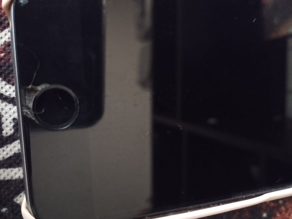 Продам iPhone 6s 32gb