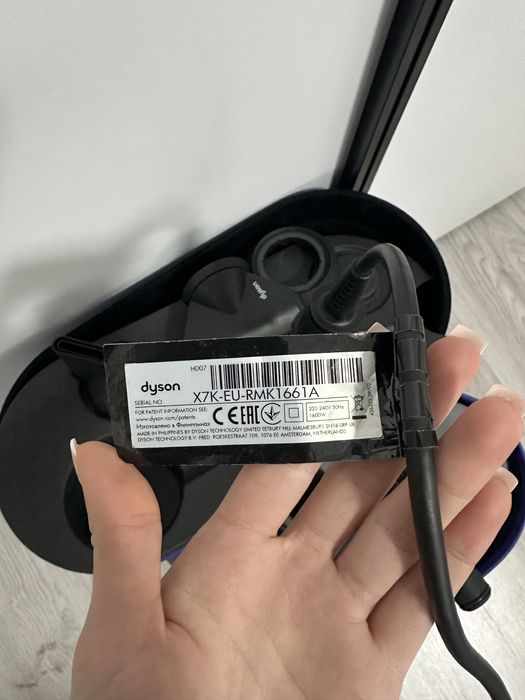 Фен Dyson Supersonic