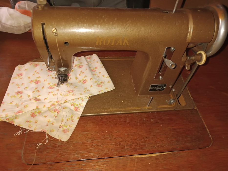 Maszyna do szycia rotak