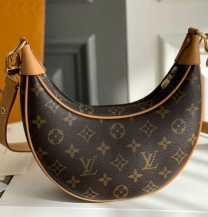 Pulseiras, malas , cachecol