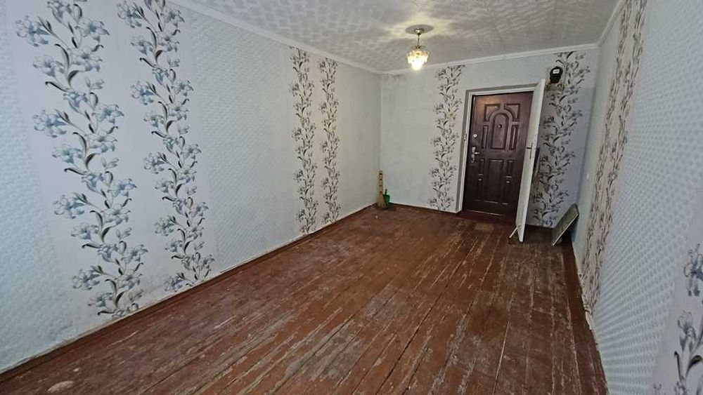 Продаж кімнати в Гуртожитку міста Яготин – 17 кв.м.