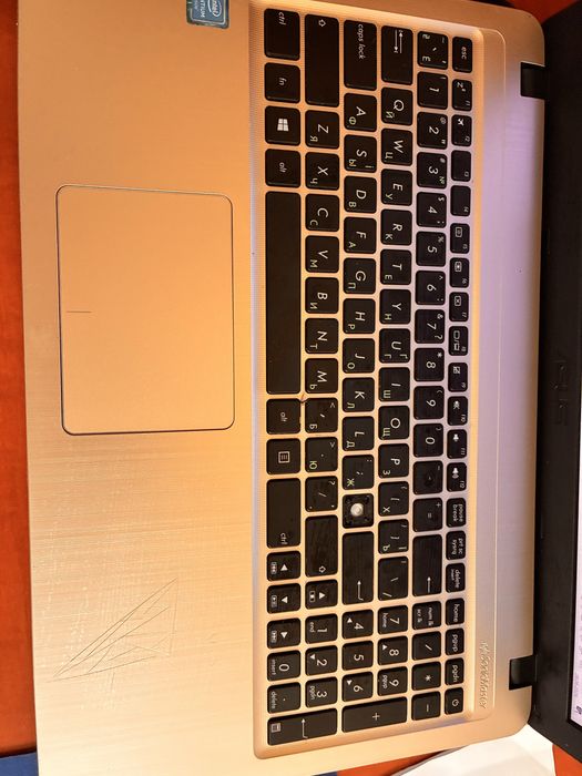 Spszedam laptop asus