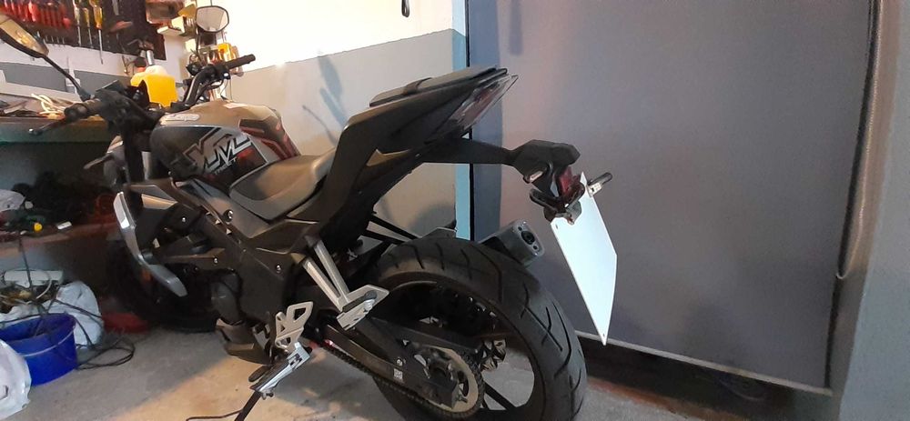 Suporte de matricula moto