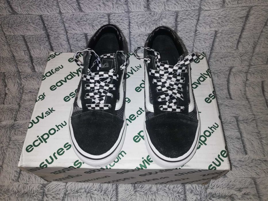 Tenisówki VANS Old Skool jak nowe skóra r.32