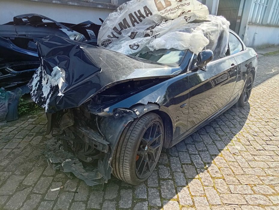 Peças BMW 320D lci E93