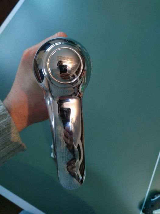 Torneira Misturadora com Redutor de Caudal - ROCA - Nova!