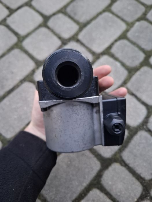 Pompka pompa obiegowa CO IMMERGAS Grundfos type UPS 25-40/180 wysyłka