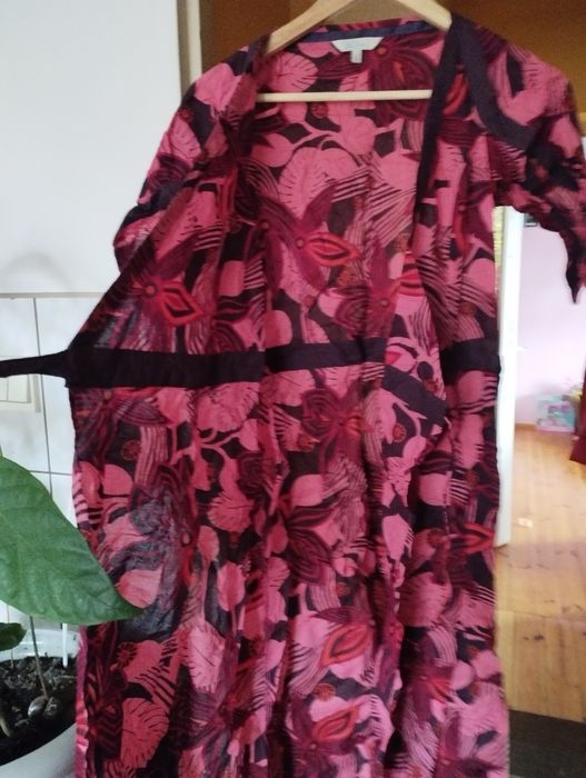 Sukienka roz. 36 Fat face